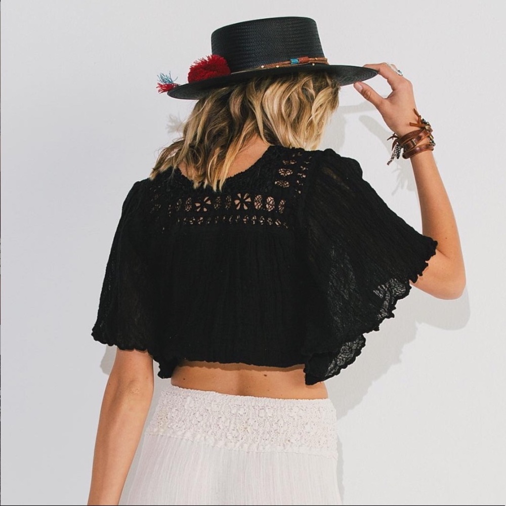 Jen’s Pirate Booty Avila Crop Top
